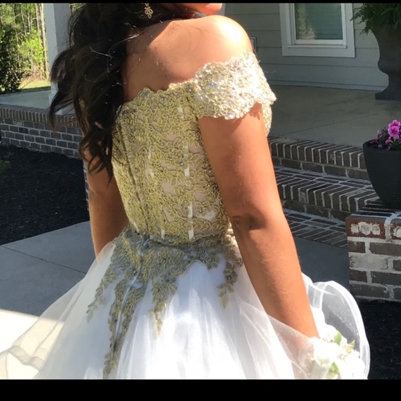 Sherri Hill gorgeous prom dress worn once size 4 - Picture 4 of 5